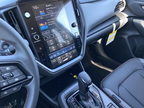 New 2025 Subaru Crosstrek 2.5i Limited image 15