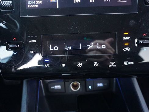 Used 2023 Hyundai Tucson SEL w/ Convenience Package FWD image 11