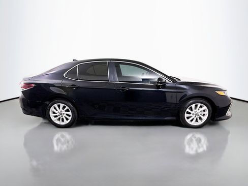 Used 2024 Toyota Camry LE w/ Convenience Package FWD image 11