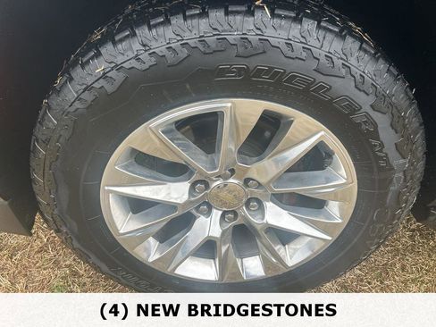 Used 2021 Chevrolet Tahoe Premier w/ Premium Package image 40