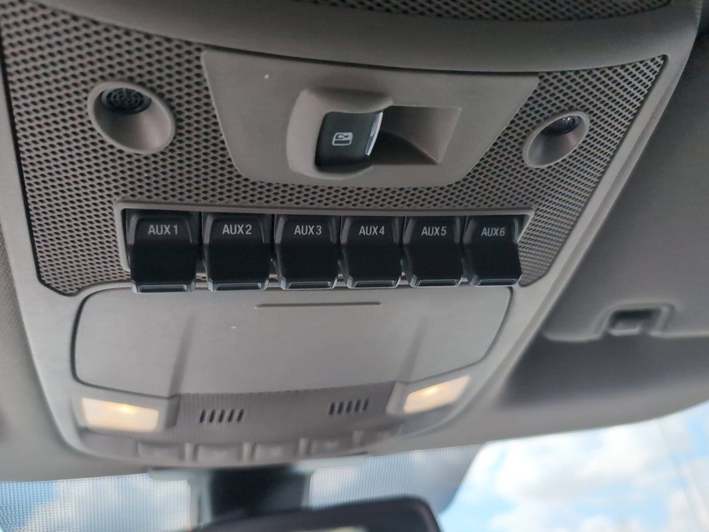 Used 2019 Ford F350 Lariat w/ Lariat Ultimate Package AWD/4WD image 26