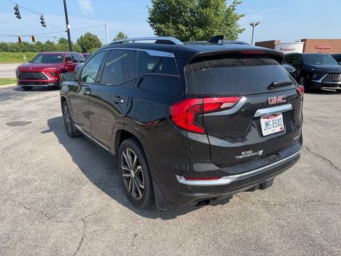 Used 2019 GMC Terrain Denali w/ Advanced Safety Package AWD/4WD image 4