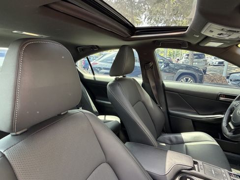 Used 2024 Lexus IS 350 F Sport RWD image 45