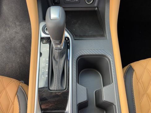 New 2025 Nissan Sentra SV w/ SV Premium Package image 27