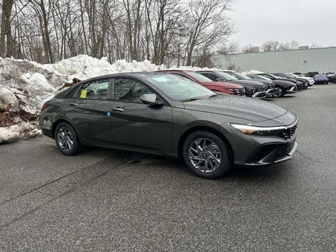 New 2026 Hyundai Elantra Blue image 1