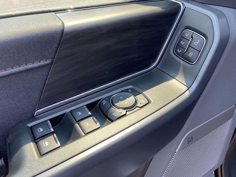 New 2025 Ford F150 Lariat w/ Equipment Group 502A High image 16