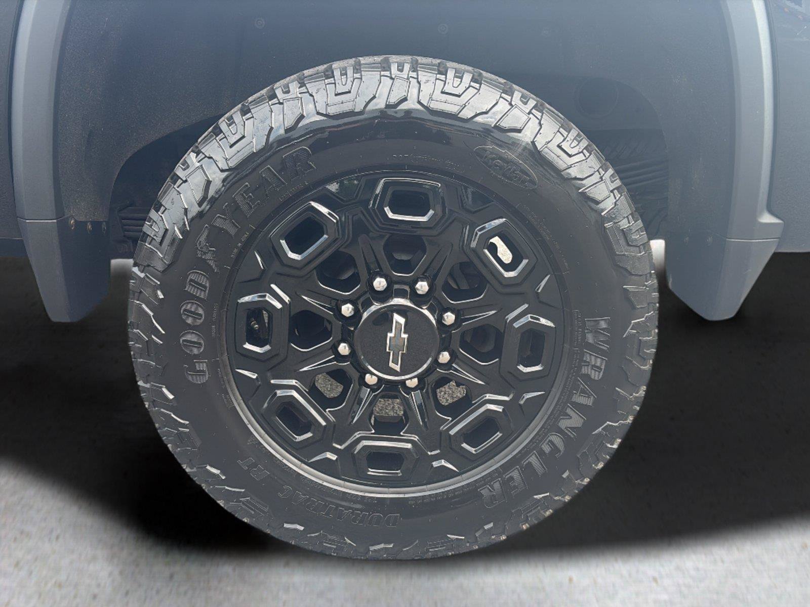 Certified 2024 Chevrolet Silverado 2500 LT w/ Midnight Edition AWD/4WD image 57