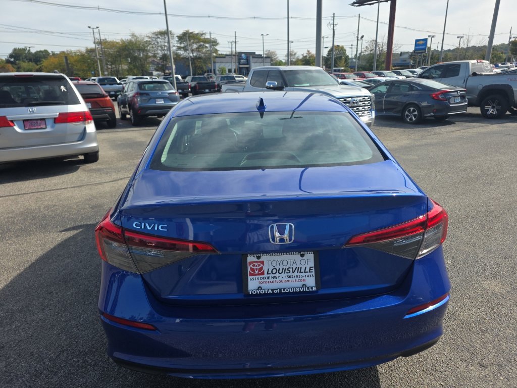 Used 2022 Honda Civic EX image 6