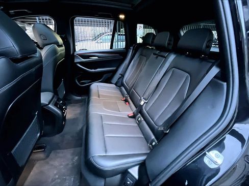 Used 2023 BMW X3 sDrive30i w/ Premium Package image 19