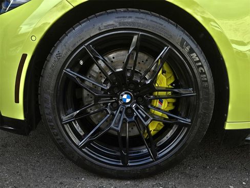 Used 2023 BMW M3 Competition w/ M Carbon Exterior Package image 11