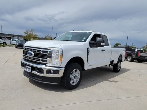 New 2026 Ford F350 XLT image 4