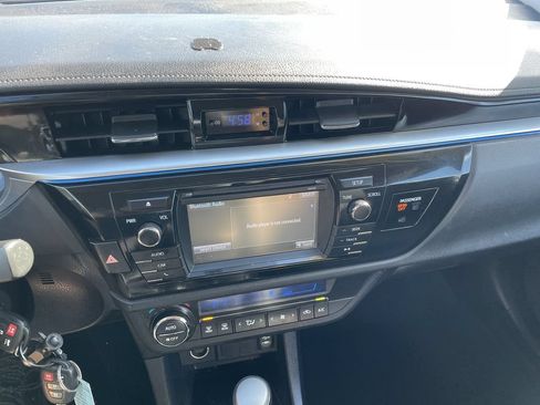 Used 2014 Toyota Corolla S FWD image 18