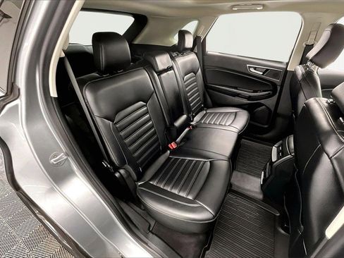 Used 2022 Ford Edge SEL w/ Convenience Package image 27
