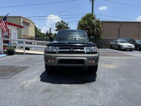 Used 2000 Toyota 4Runner Limited RWD image 3