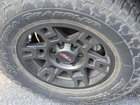 Certified 2020 Toyota 4Runner TRD Pro AWD/4WD image 24