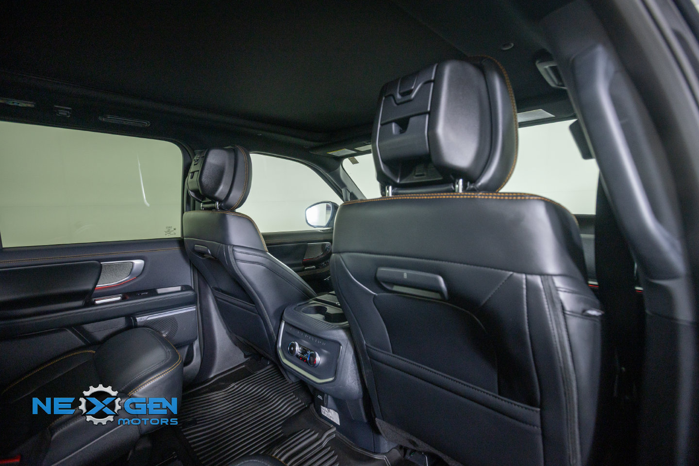 Used 2026 Ford Expedition Tremor AWD/4WD image 41