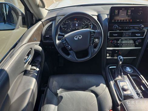 Used 2022 INFINITI QX80 Luxe w/ All-Season Package image 13