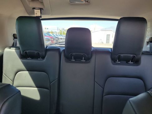 Used 2023 Nissan Pathfinder Platinum AWD/4WD image 13