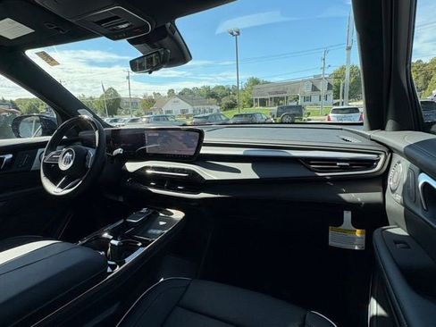 New 2026 Buick Enclave Avenir w/ Super Cruise Package image 22