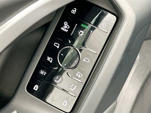 Certified 2025 Audi Q5 Premium w/ Premium Plus AWD/4WD image 22
