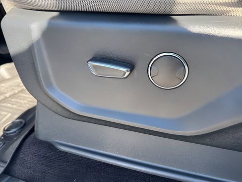 Used 2016 Ford F150 XLT w/ Equipment Group 301A Mid image 10