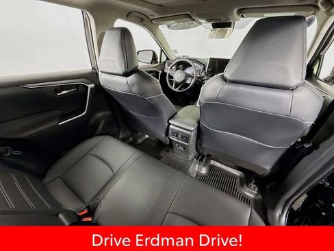 Certified 2025 Toyota RAV4 XLE Premium AWD/4WD image 29