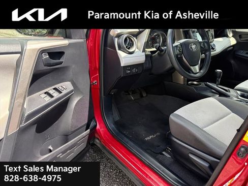Used 2014 Toyota RAV4 LE FWD image 15