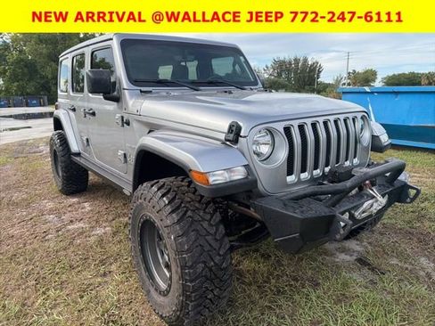 Used 2019 Jeep Wrangler Unlimited Sahara AWD/4WD image 1