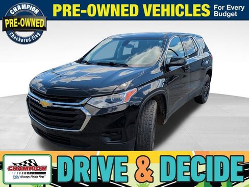 Used 2018 Chevrolet Traverse LS AWD/4WD image 1