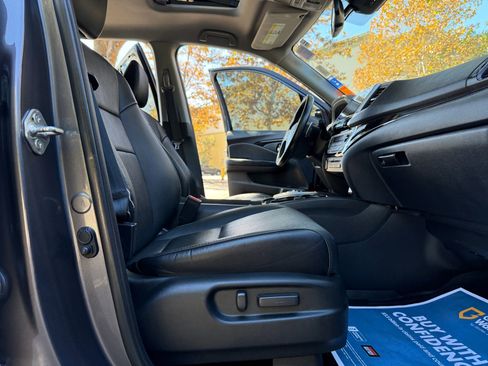 Used 2018 Honda Pilot Touring image 31