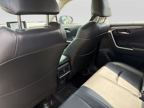 Used 2025 Toyota RAV4 XLE Premium AWD/4WD image 16