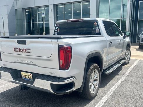 Used 2022 GMC Sierra 1500 SLT RWD image 16