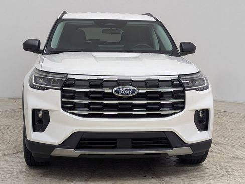 New 2026 Ford Explorer Active w/ Active Comfort Package image 5