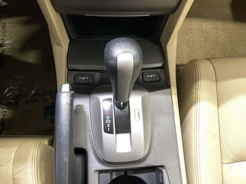 Used 2012 Honda Accord EX-L image 18
