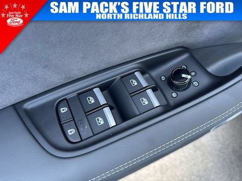 Used 2026 Audi SQ8 Premium Plus AWD/4WD image 22
