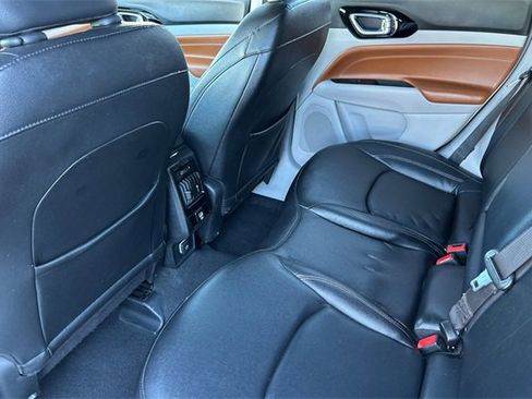 Certified 2024 Jeep Compass Limited image 14