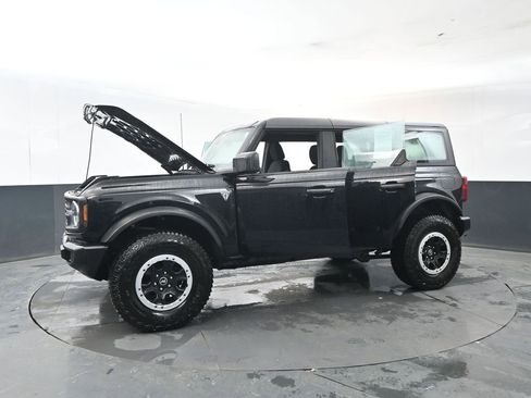 Used 2023 Ford Bronco 4-Door w/ Sasquatch Package image 26