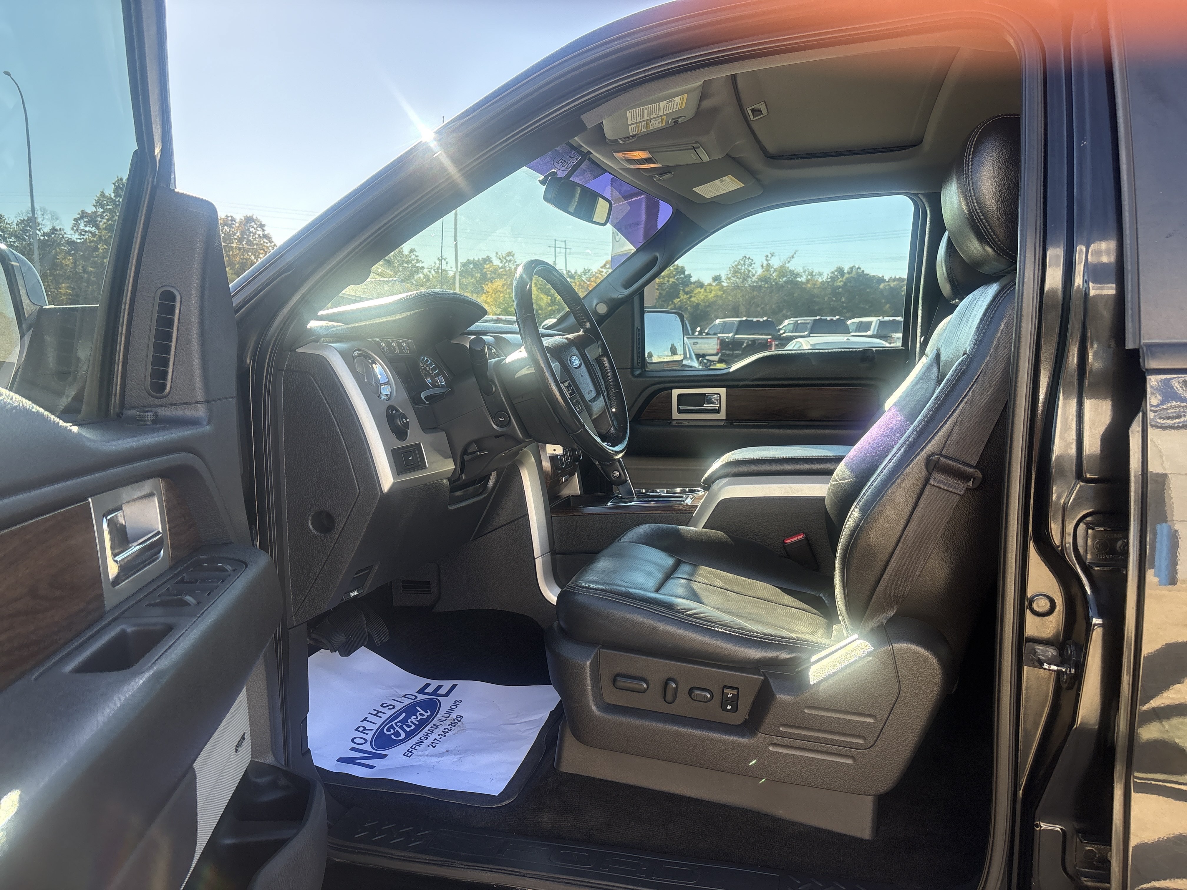 Used 2013 Ford F150 Lariat w/ Luxury Equipment Group AWD/4WD image 11