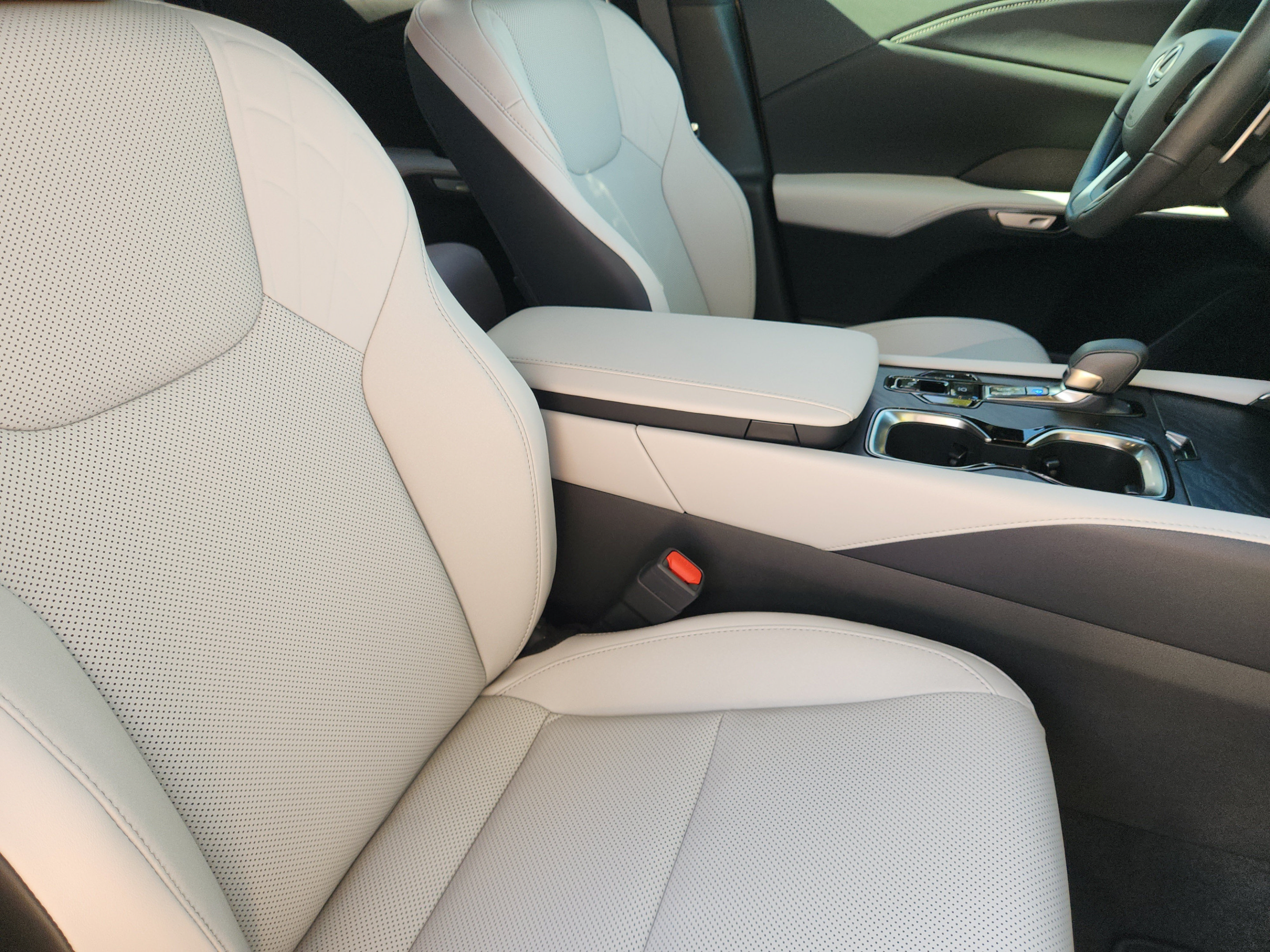 New 2026 Lexus RX 350 Premium w/ Convenience Package FWD image 6