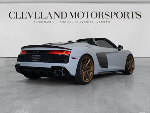 Used 2020 Audi R8 V10 w/ Carbon Exterior Package AWD/4WD image 41