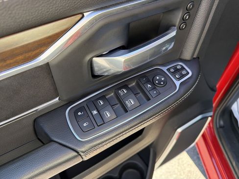 Used 2024 RAM 2500 Laramie image 20