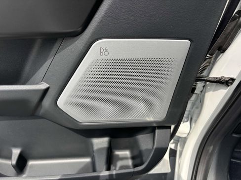 New 2025 Ford F150 Lariat w/ Equipment Group 502A High image 27