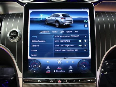 Used 2023 Mercedes-Benz GLC 300 4MATIC w/ Pinnacle Trim Package image 27