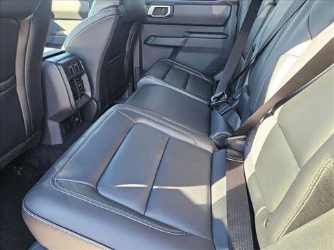 New 2025 Ford Bronco Outer Banks image 14