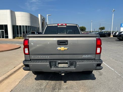 Used 2017 Chevrolet Silverado 1500 High Country AWD/4WD image 6