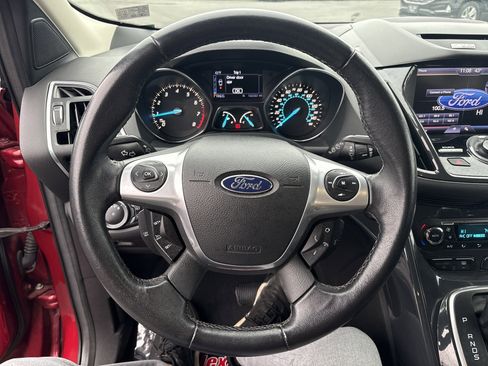 Used 2013 Ford Escape Titanium image 25