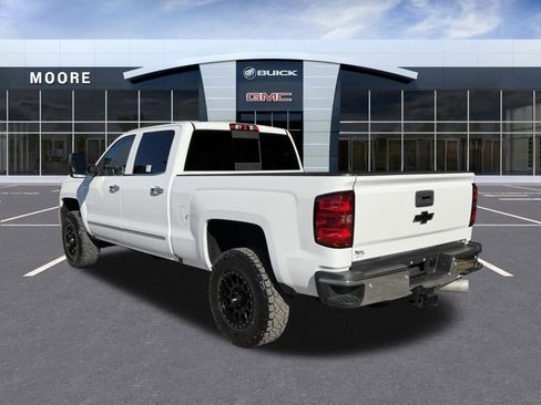 Used 2019 Chevrolet Silverado 3500 LTZ w/ Duramax Plus Package image 6
