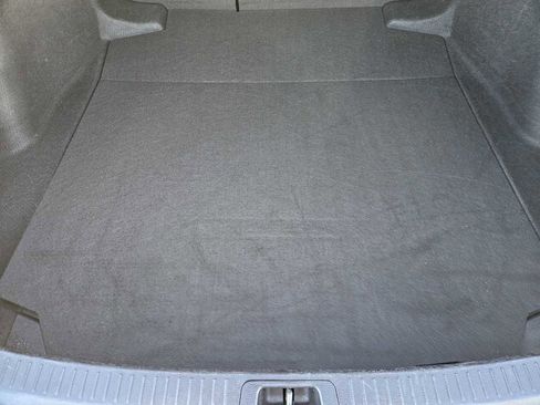 Used 2023 Toyota Corolla SE image 28