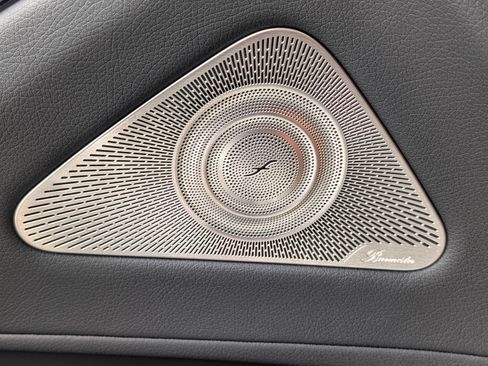 Used 2024 Mercedes-Benz S 580 4MATIC Sedan w/ AMG Line image 23