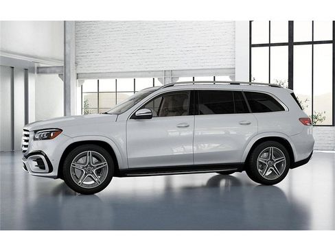 New 2026 Mercedes-Benz GLS 450 4MATIC image 36